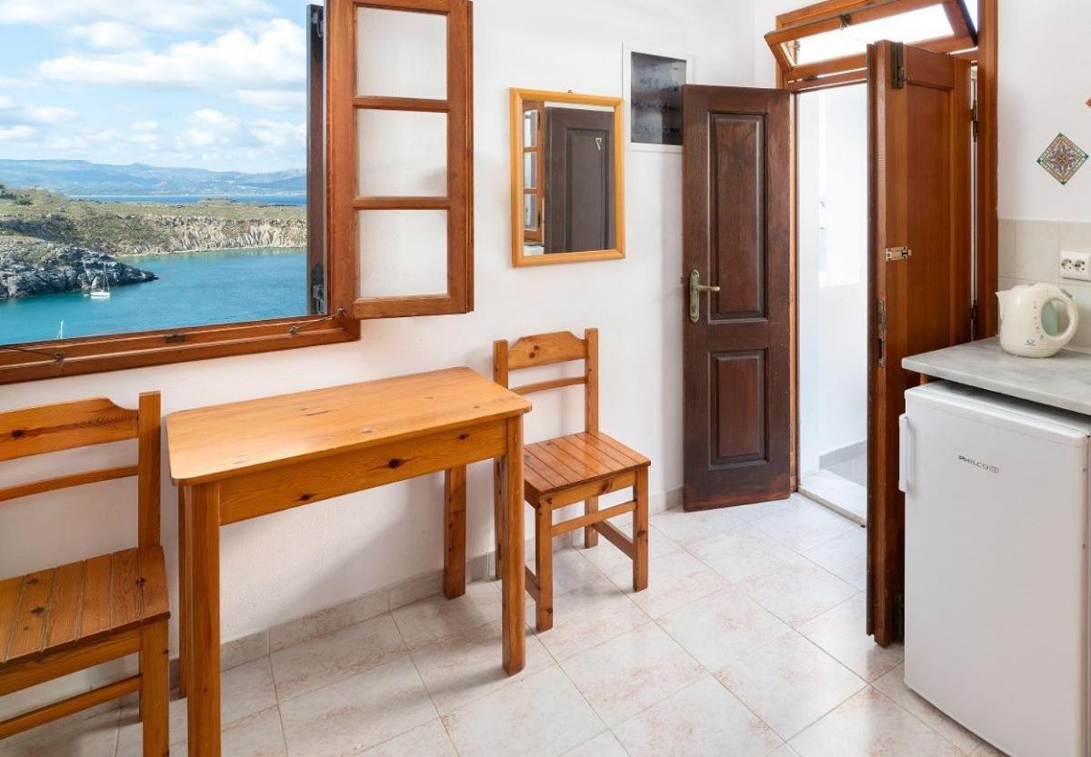 Apostolos Rooms Líndos Екстериор снимка